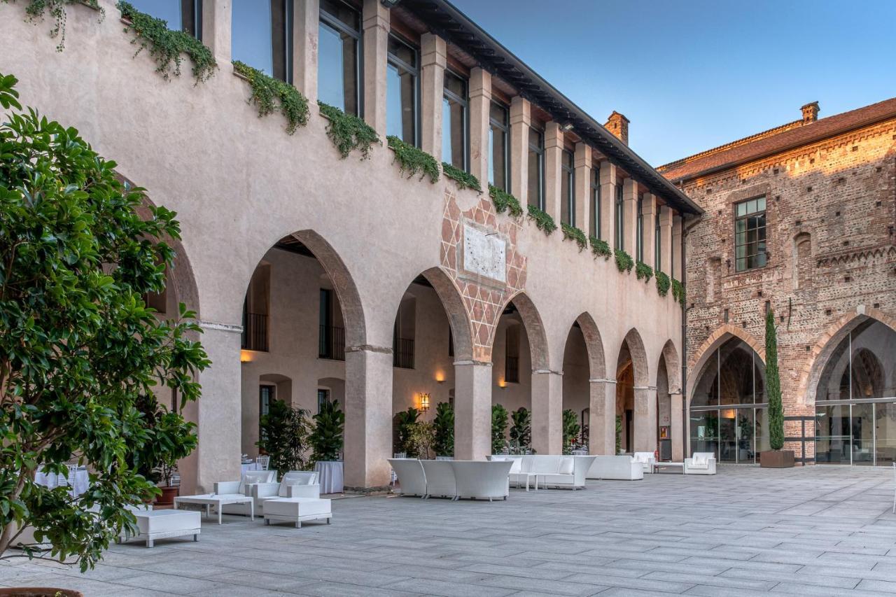 Castello Visconteo Hotel Cassano dʼAdda Exterior foto