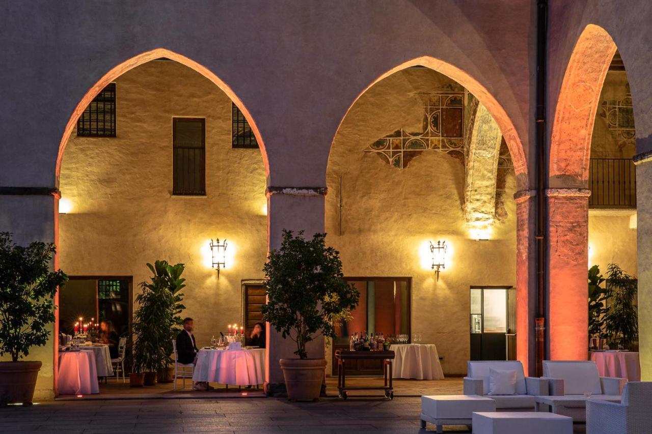 Castello Visconteo Hotel Cassano dʼAdda Exterior foto